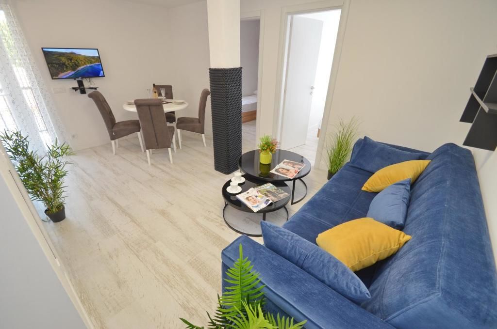 Апартаменты Apartments Lux S Тиват