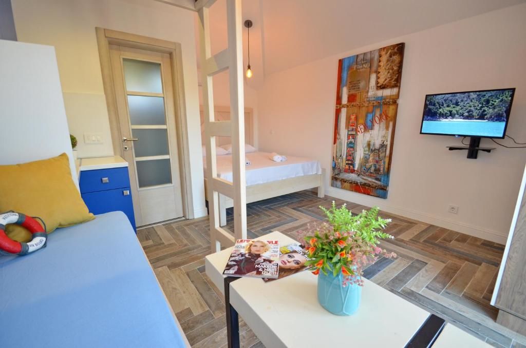 Апартаменты Apartments Lux S Тиват