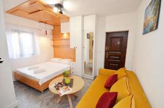 Апартаменты Apartments Lux S Тиват Апартаменты-студио-4